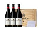 Simonsig Pinotage Vertical Package, WO Stellenbosch, 3 Flaschen in Holzkiste, Western Cape, Rotwein